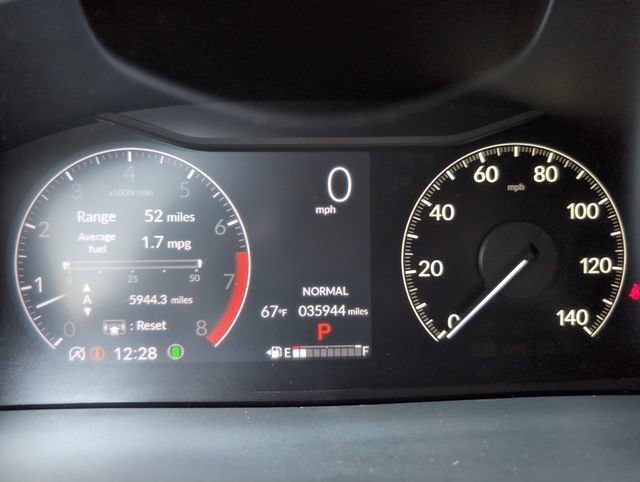 Used 2023 Honda Pilot Touring image 23