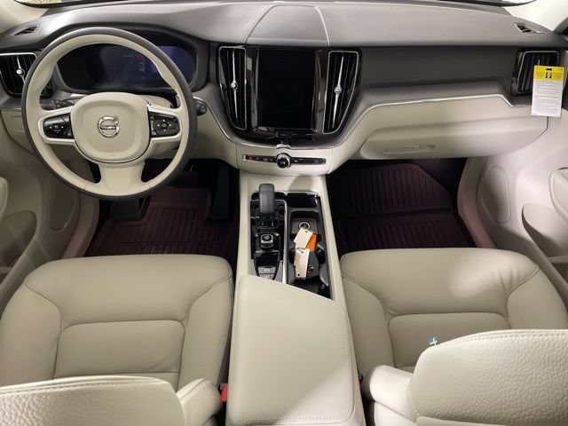 Certified 2025 Volvo XC60 T8 Core w/ Protection Package Premier AWD/4WD image 41