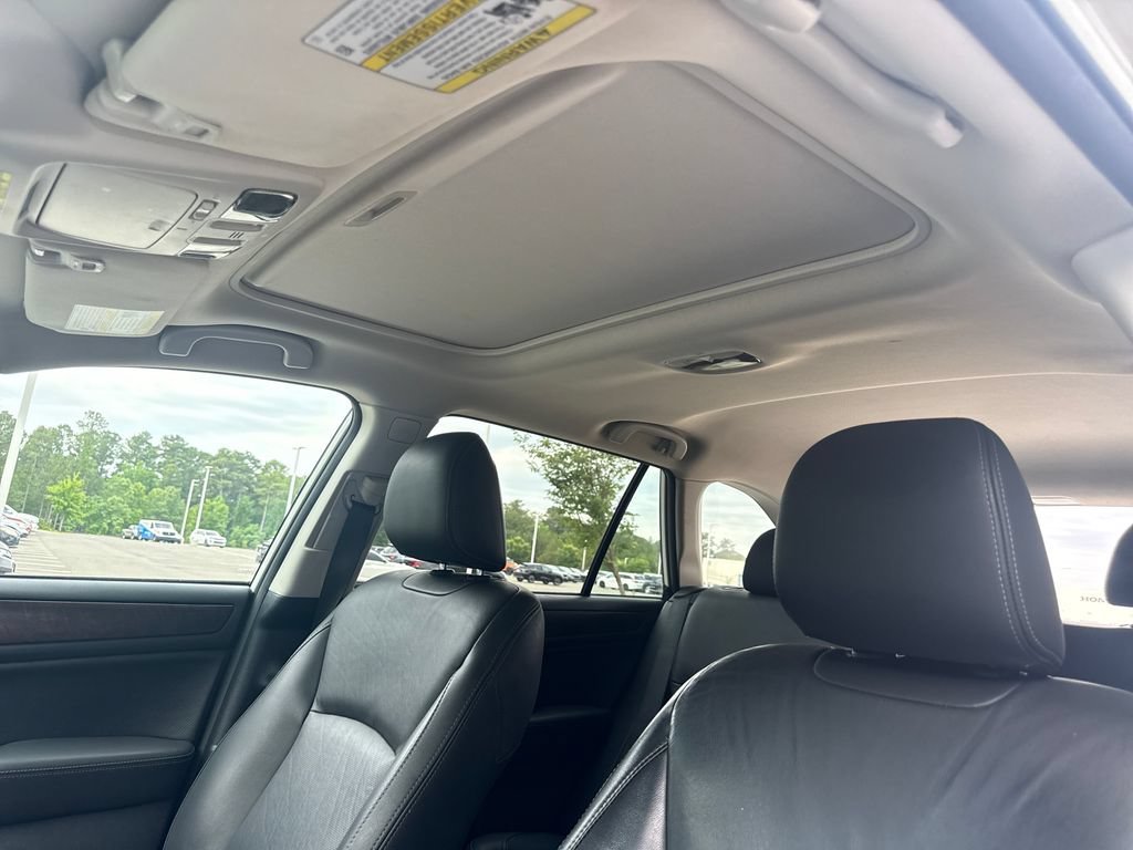 Used 2015 Subaru Outback 2.5i Limited AWD/4WD image 30