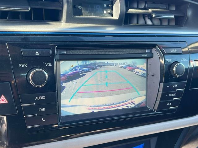 Used 2015 Toyota Corolla LE image 34