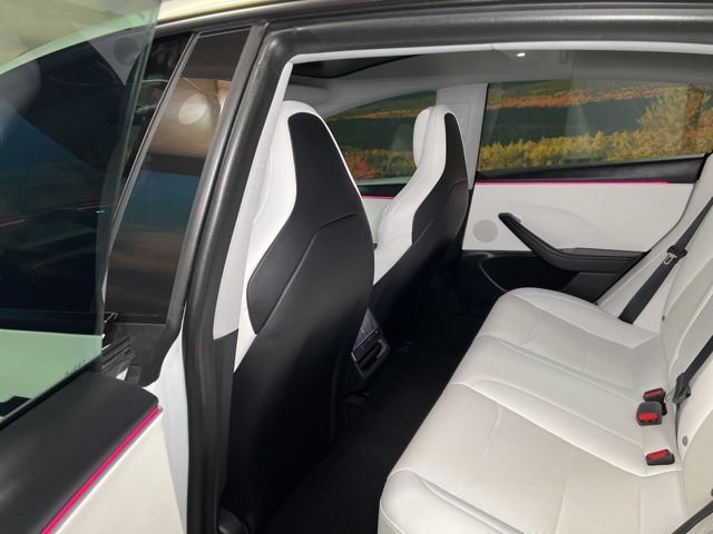 Used 2024 Tesla Model 3 Performance image 45