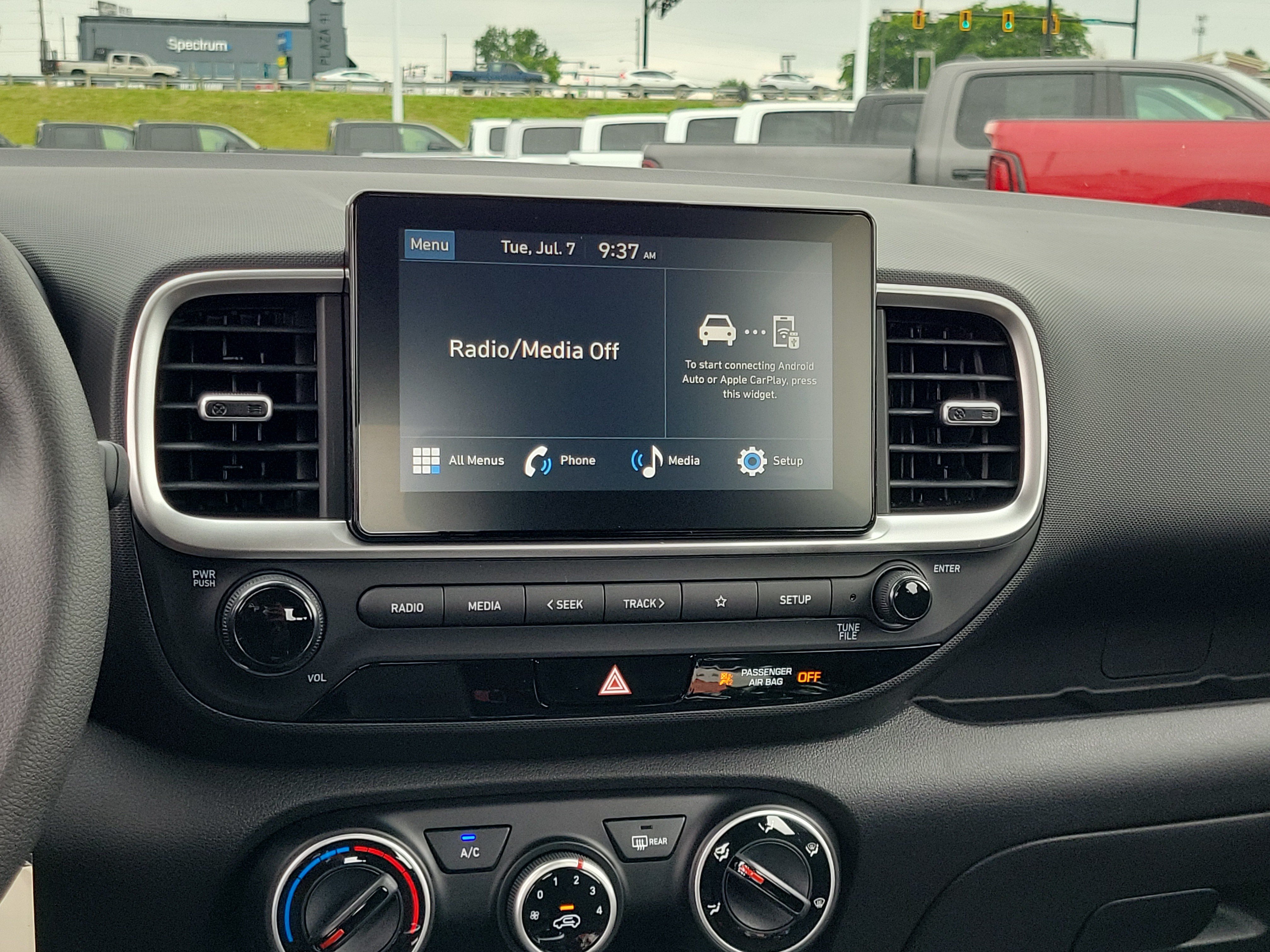 New 2026 Hyundai Venue SE FWD image 10