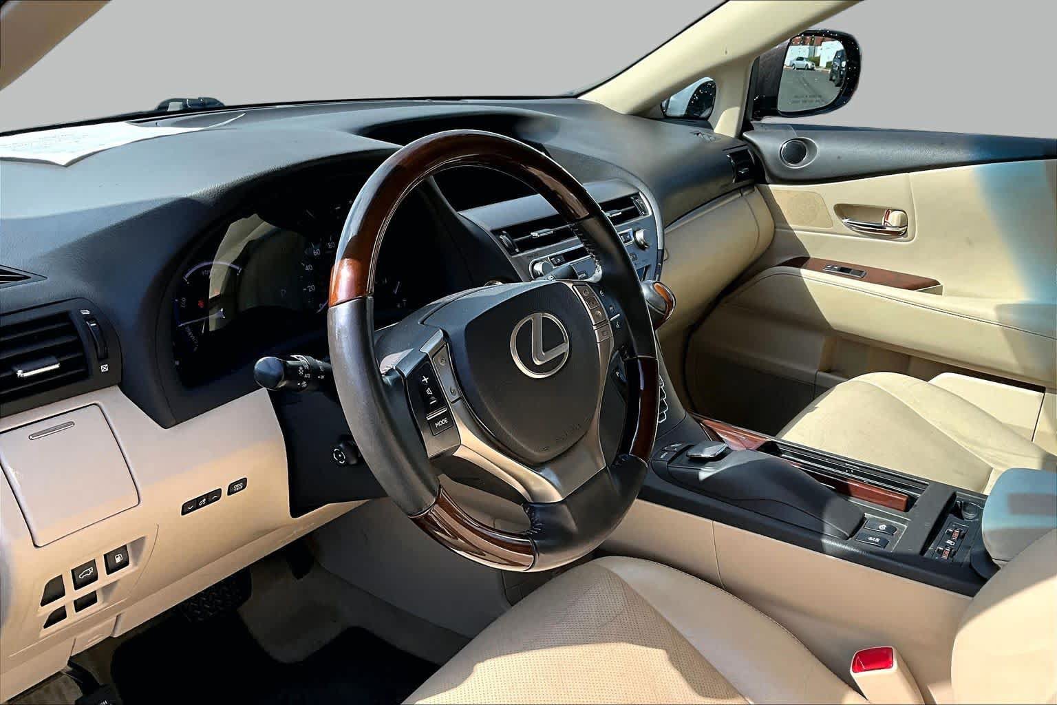 Used 2013 Lexus RX 450h FWD w/ Navigation Pkg image 17