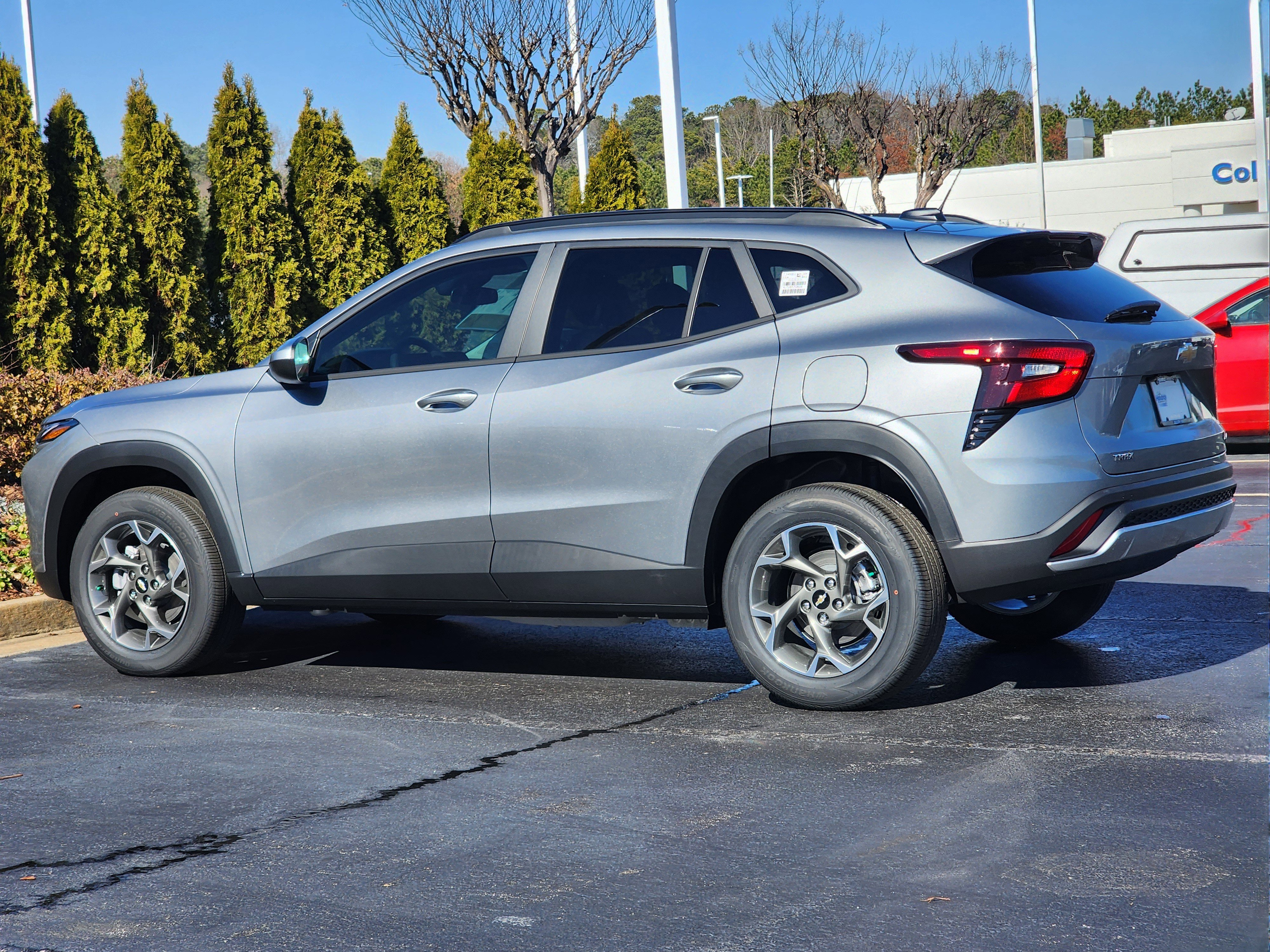 New 2026 Chevrolet Trax LT w/ Driver Confidence Package image 8
