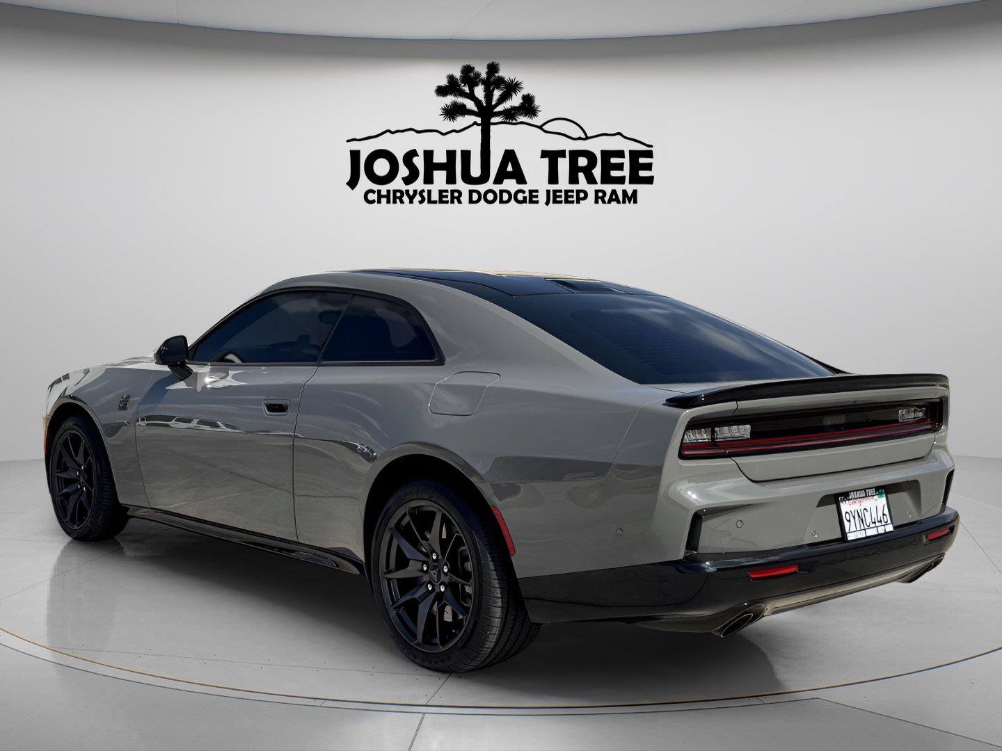 Used 2026 Dodge Charger Scat Pack w/ Blacktop Package AWD/4WD image 3
