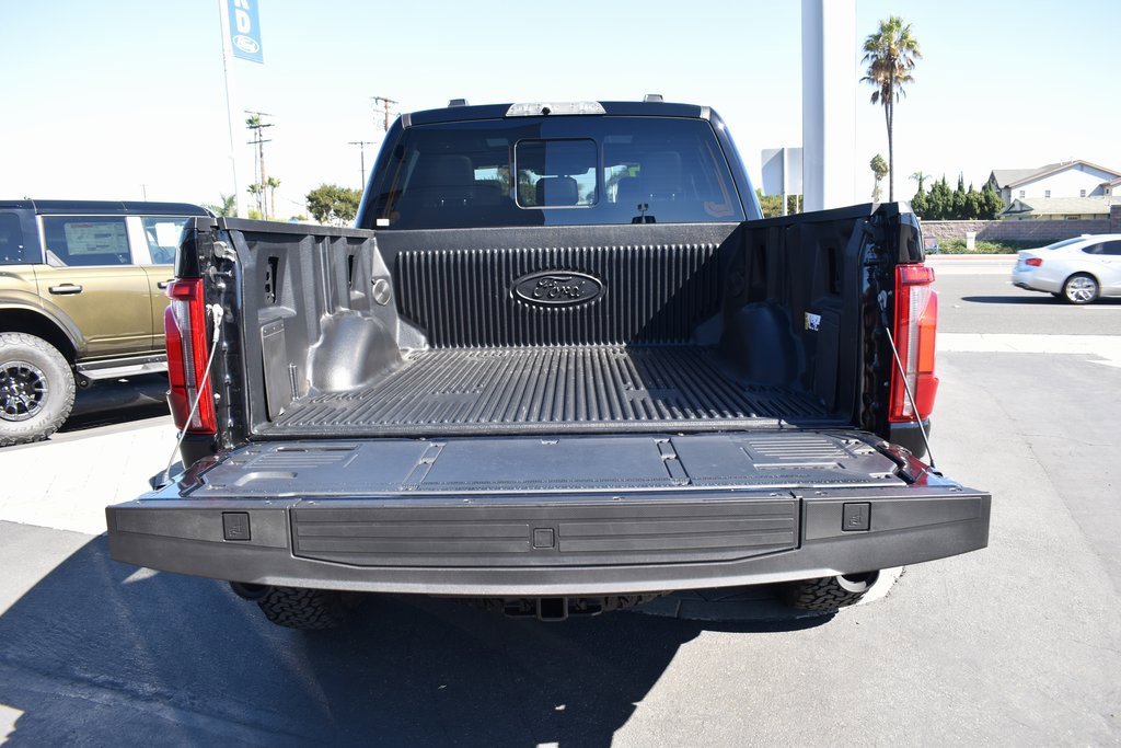 Used 2025 Ford F150 Raptor w/ Equipment Group 803A Raptor R image 8