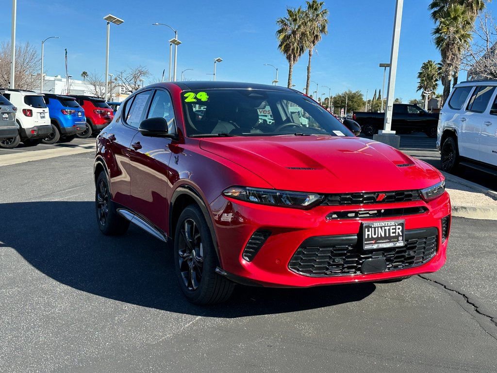 Certified 2024 Dodge Hornet R/T Plus w/ Tech Pack Plus w/o Parking image 9