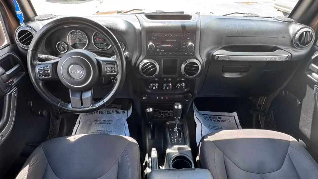 Used 2015 Jeep Wrangler Unlimited Sport w/ Connectivity Group AWD/4WD image 15