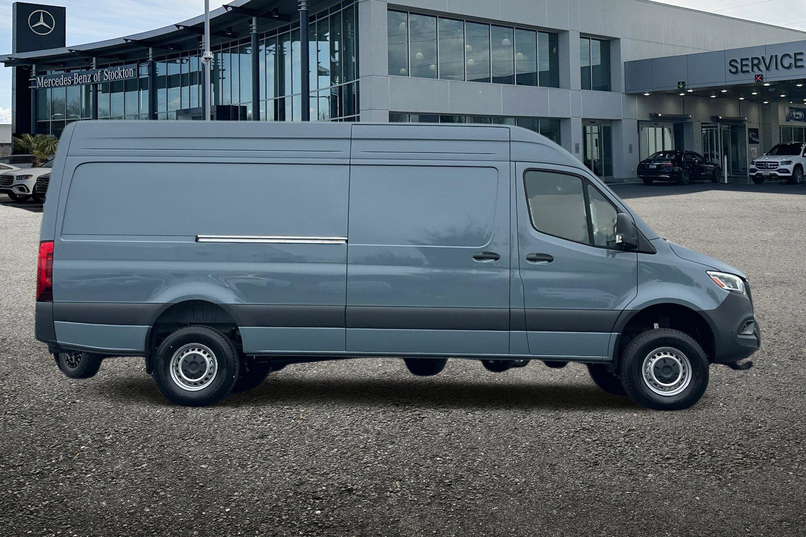 New 2026 Mercedes-Benz Sprinter 2500 image 3