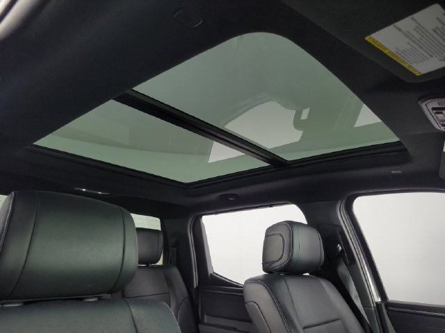 Used 2024 Toyota Tundra Platinum RWD image 18