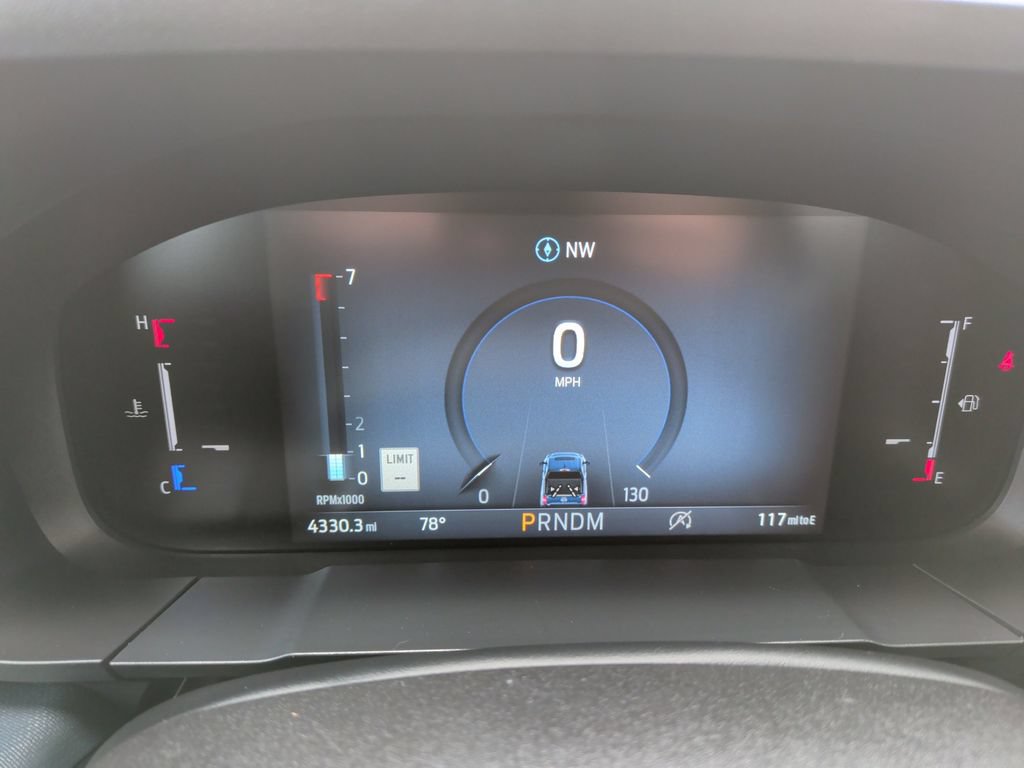 Used 2025 Ford Maverick Lobo AWD/4WD image 31
