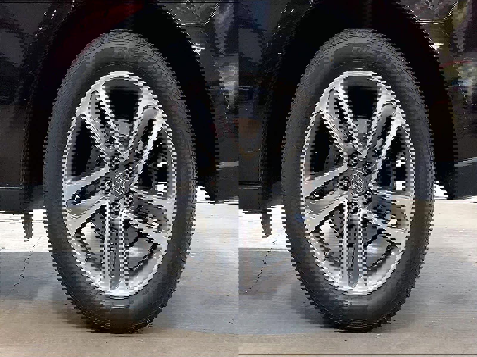 Used 2018 Acura MDX FWD w/ Advance Package image 10