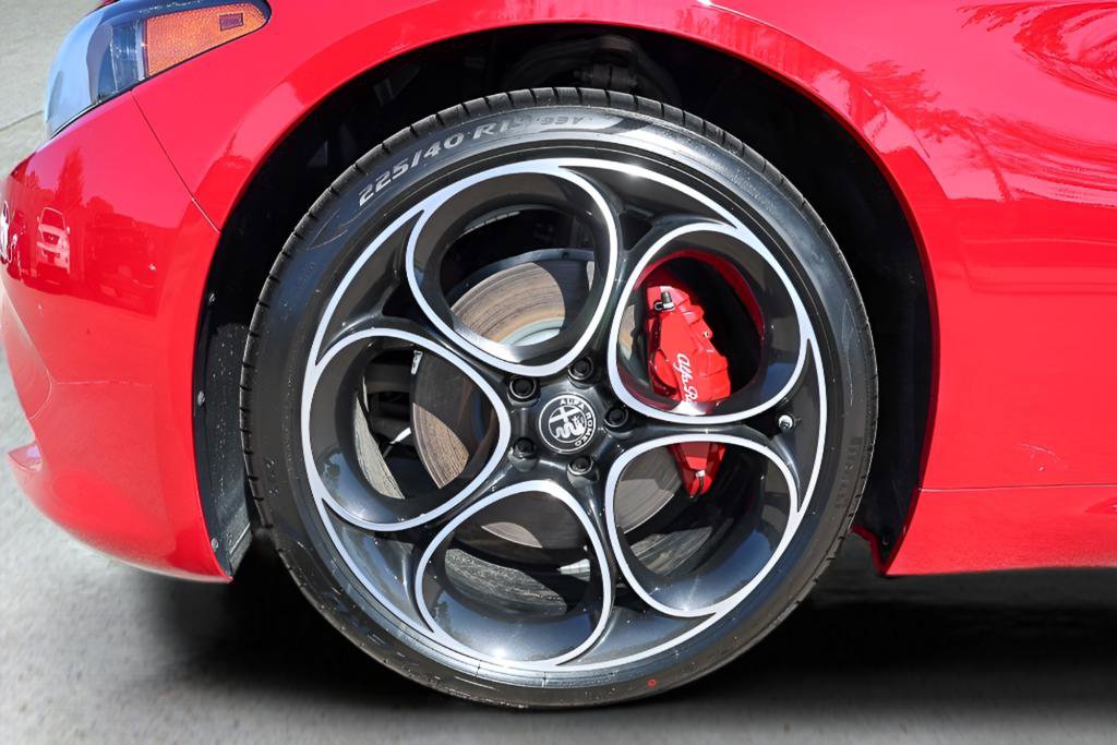 New 2025 Alfa Romeo Giulia RWD image 23