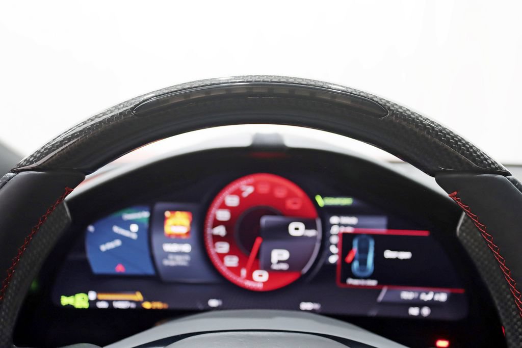 Used 2021 Ferrari Roma RWD image 19