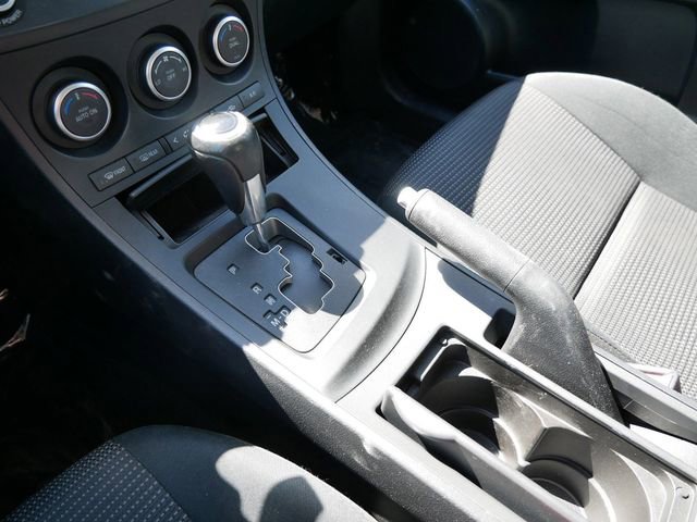 Used 2013 MAZDA MAZDA3 i Touring FWD image 23