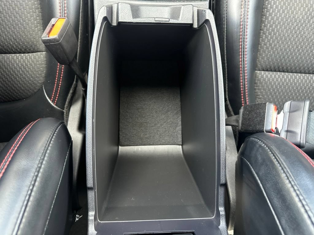 Used 2023 Ford Escape ST-Line AWD/4WD image 8