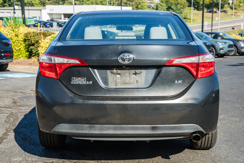 Used 2016 Toyota Corolla LE FWD image 5