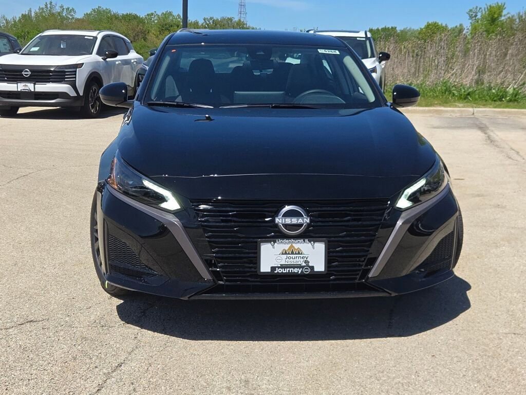 New 2026 Nissan Altima 2.5 SV w/ SV Special Edition Package FWD image 4