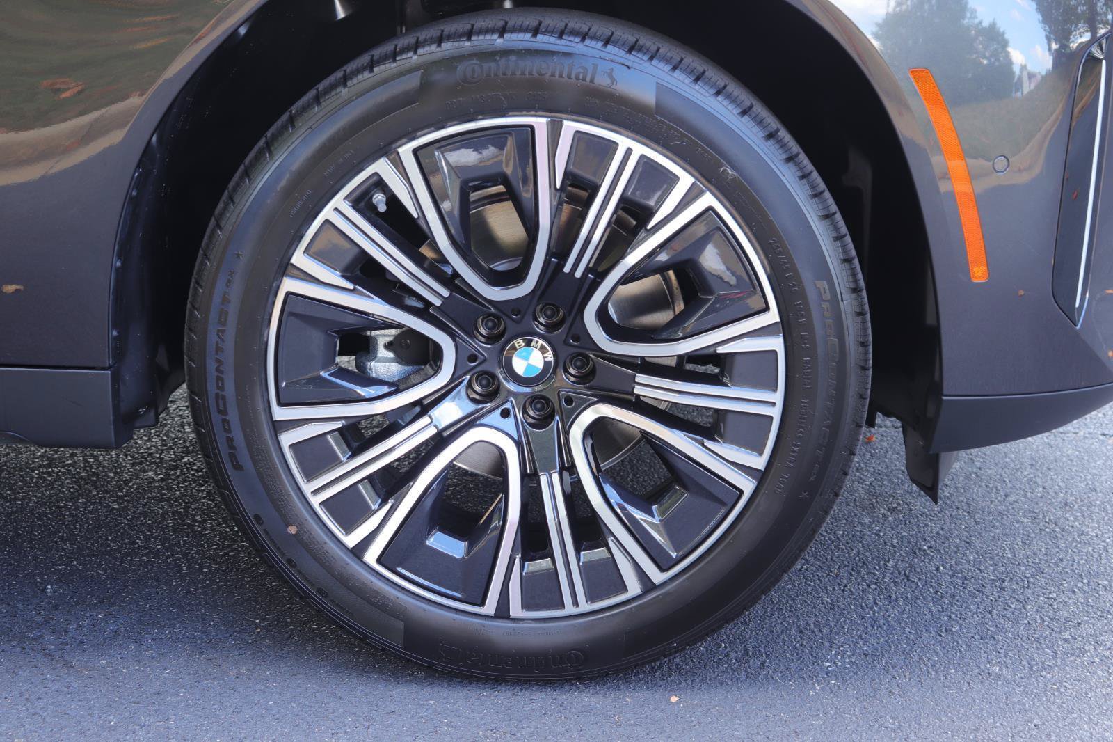 Used 2026 BMW X3 xDrive30i w/ Premium Package AWD/4WD image 39