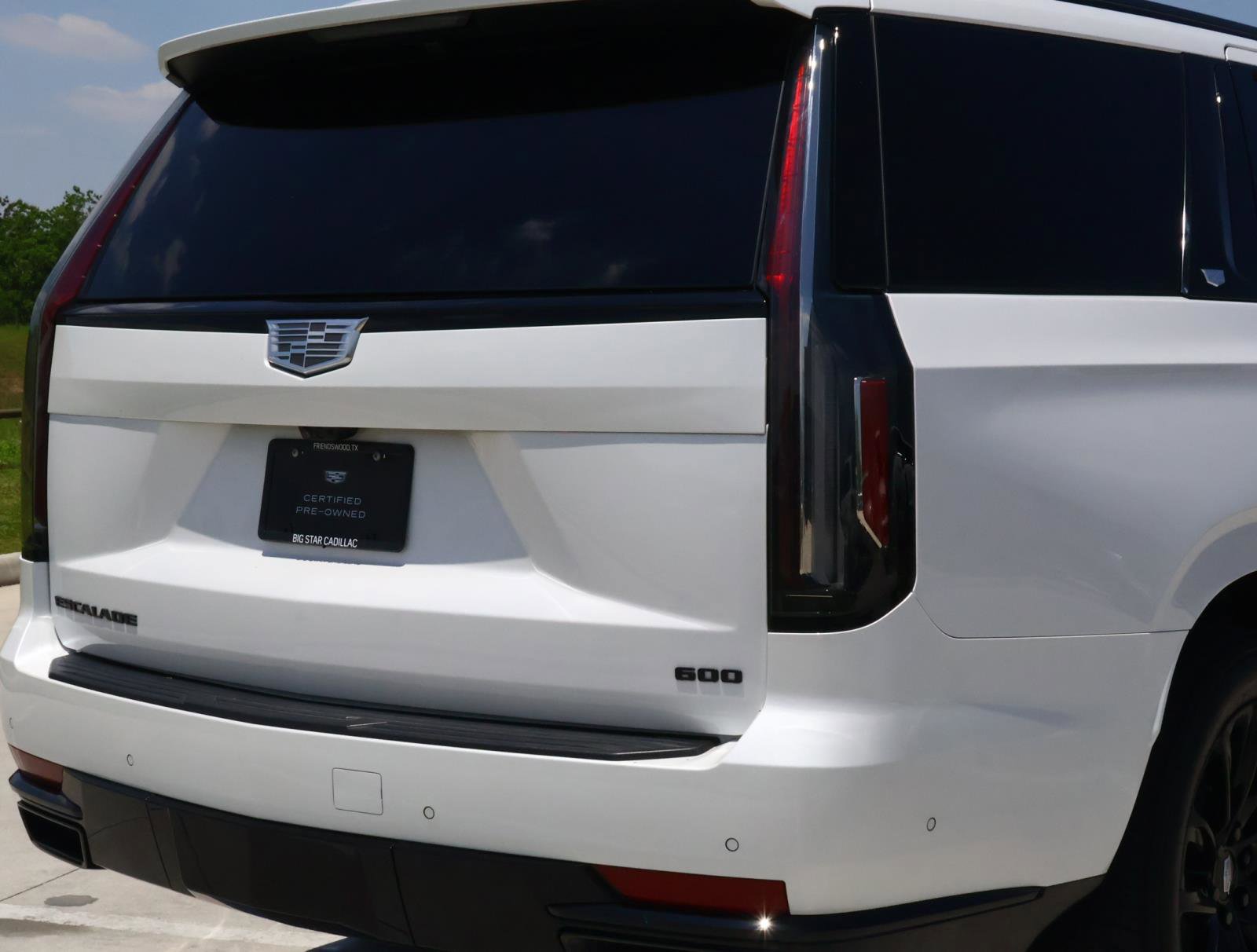 Used 2024 Cadillac Escalade Sport w/ LPO, ONYX Package RWD image 11