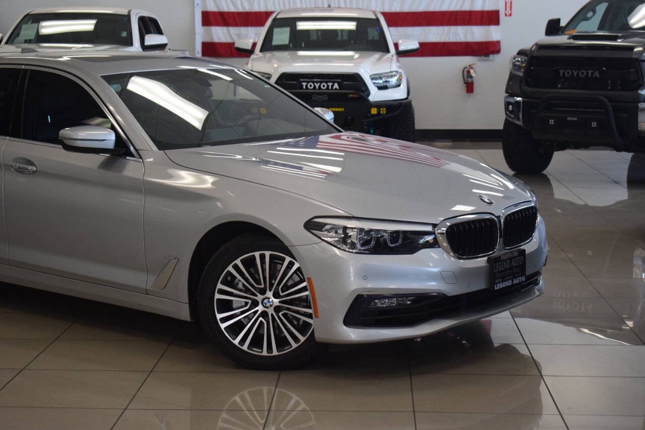 Used 2018 BMW 530i xDrive AWD/4WD image 4