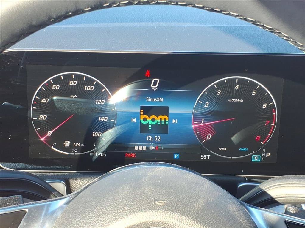 New 2026 Mercedes-Benz GLB 250 4MATIC image 11