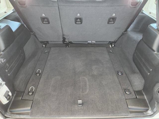 Used 2026 Jeep Wrangler Unlimited Sahara AWD/4WD image 33