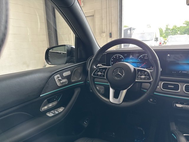 Used 2022 Mercedes-Benz GLE 350 4MATIC w/ AMG Line Exterior image 38