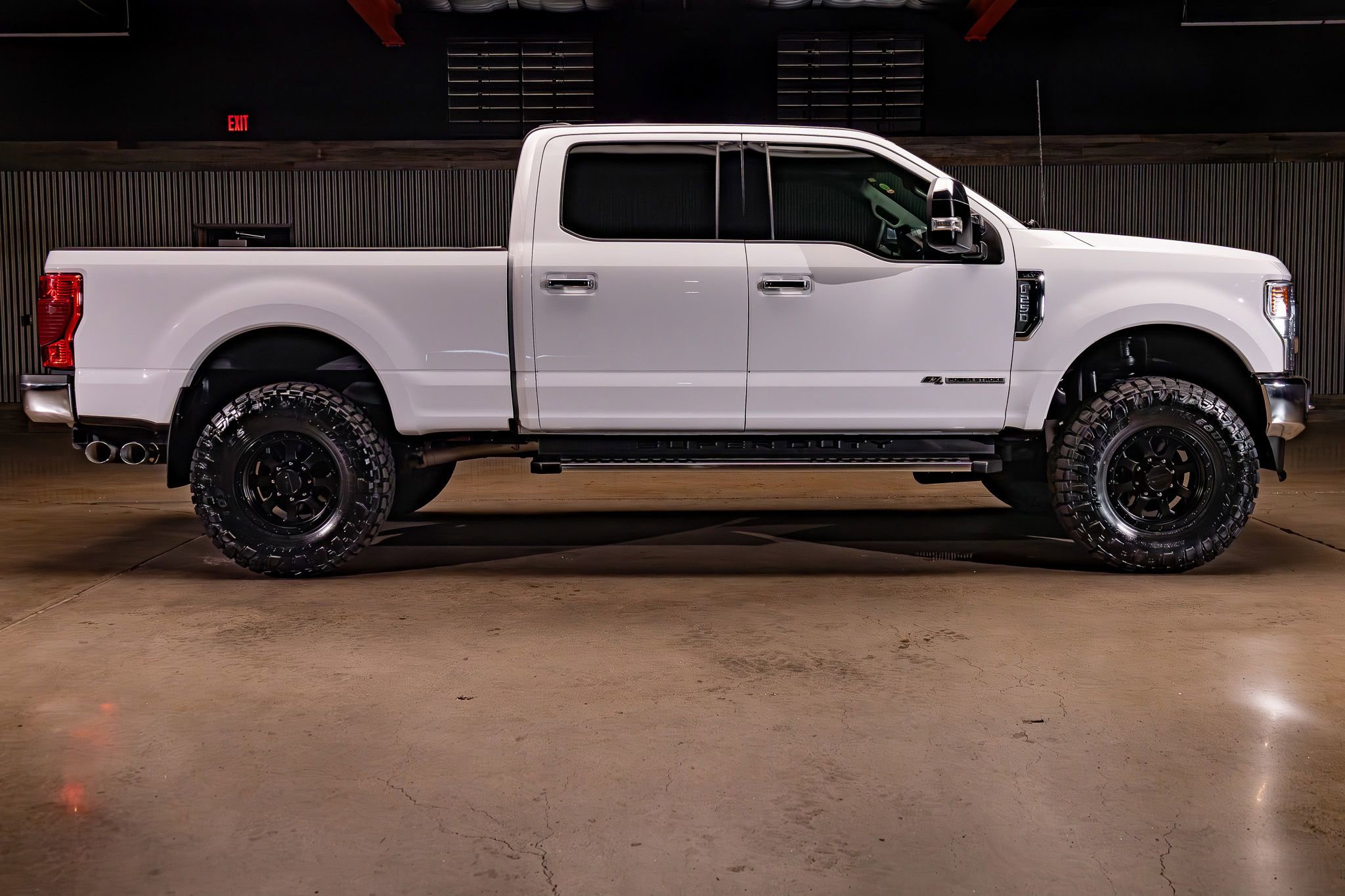 Used 2022 Ford F250 XLT w/ XLT Premium Package AWD/4WD image 11