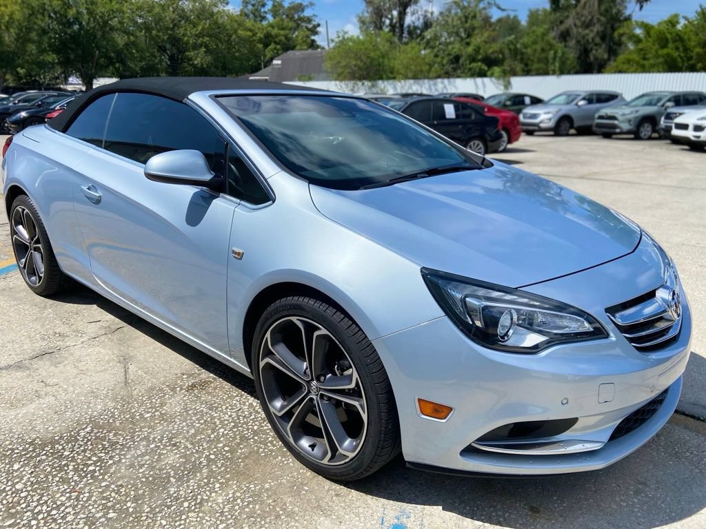 Used 2019 Buick Cascada Premium FWD image 7
