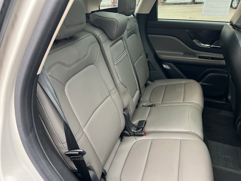 Used 2023 Lincoln Corsair Reserve w/ Equipment Group 201A image 22