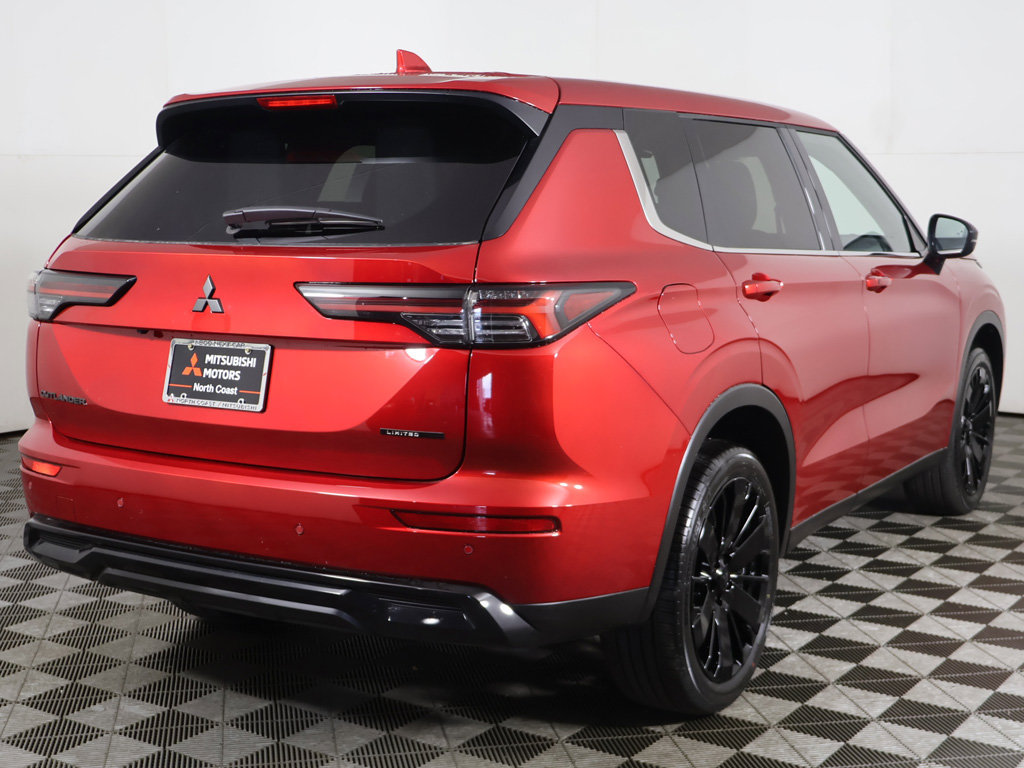 New 2026 Mitsubishi Outlander LE FWD image 11