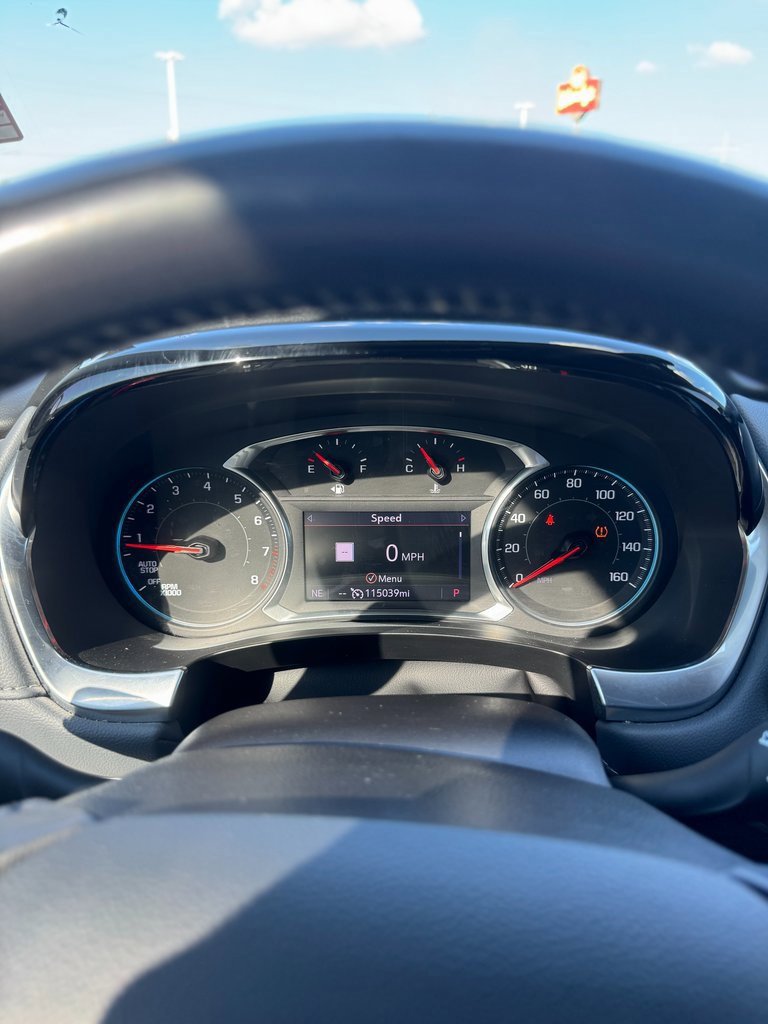 Used 2021 Chevrolet Traverse LT w/ LT Premium Package image 13