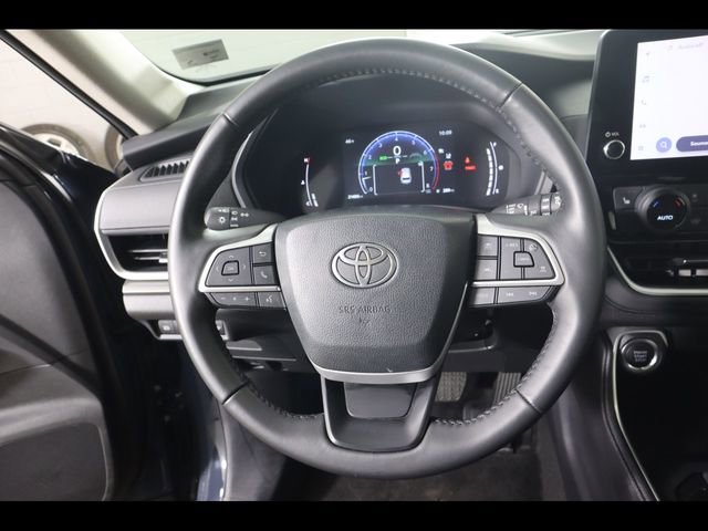 Used 2025 Toyota Grand Highlander XLE image 20