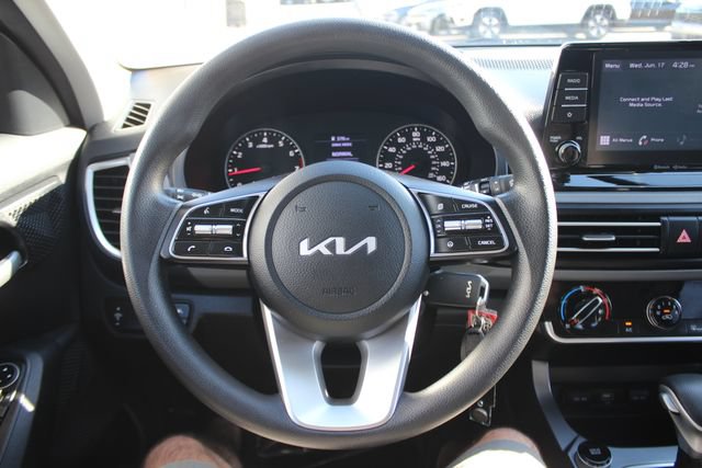 Certified 2023 Kia Seltos LX AWD/4WD image 12