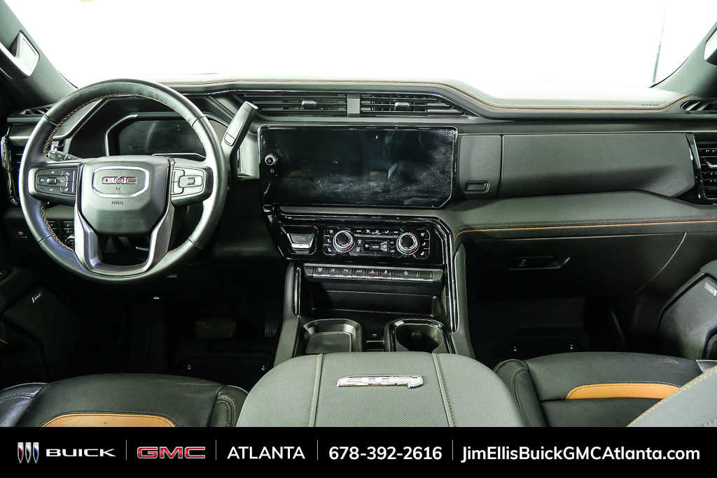 Used 2024 GMC Sierra 2500 AT4 w/ Technology Package AWD/4WD image 18