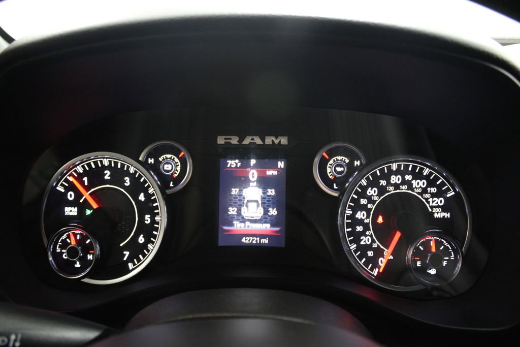 Used 2025 RAM 1500 Lone Star AWD/4WD image 31