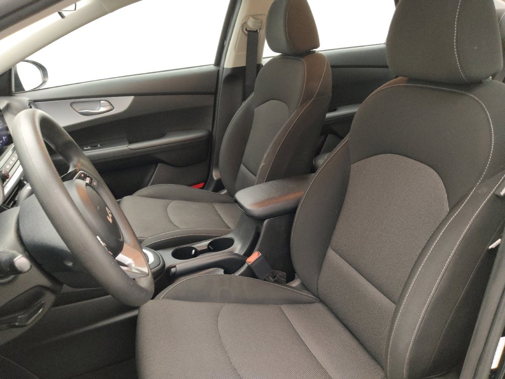 Used 2023 Kia Forte LXS FWD image 17