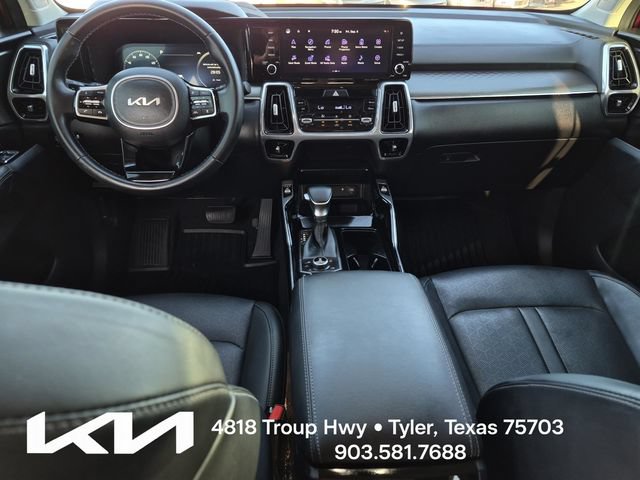 Certified 2023 Kia Sorento SX AWD/4WD image 27