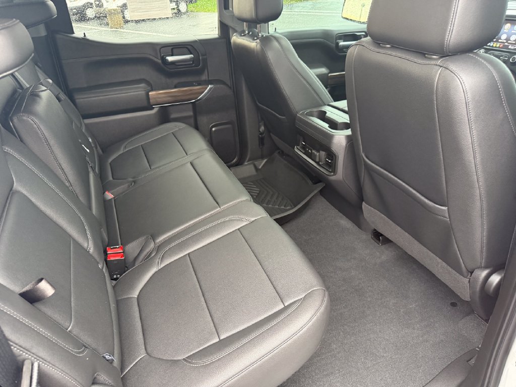Used 2021 Chevrolet Silverado 1500 LT Trail Boss w/ Convenience Package II AWD/4WD image 19