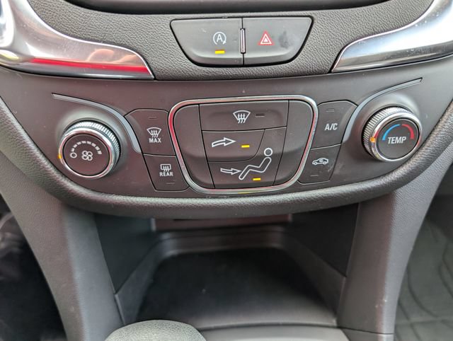 Used 2023 Chevrolet Equinox LT w/ LPO, Floor Liner Package AWD/4WD image 17