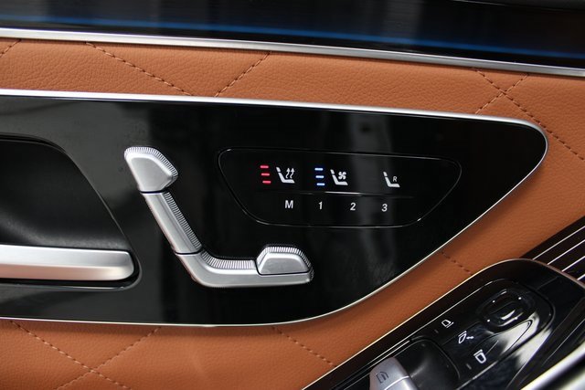 Used 2024 Mercedes-Benz S 580 4MATIC Sedan image 21