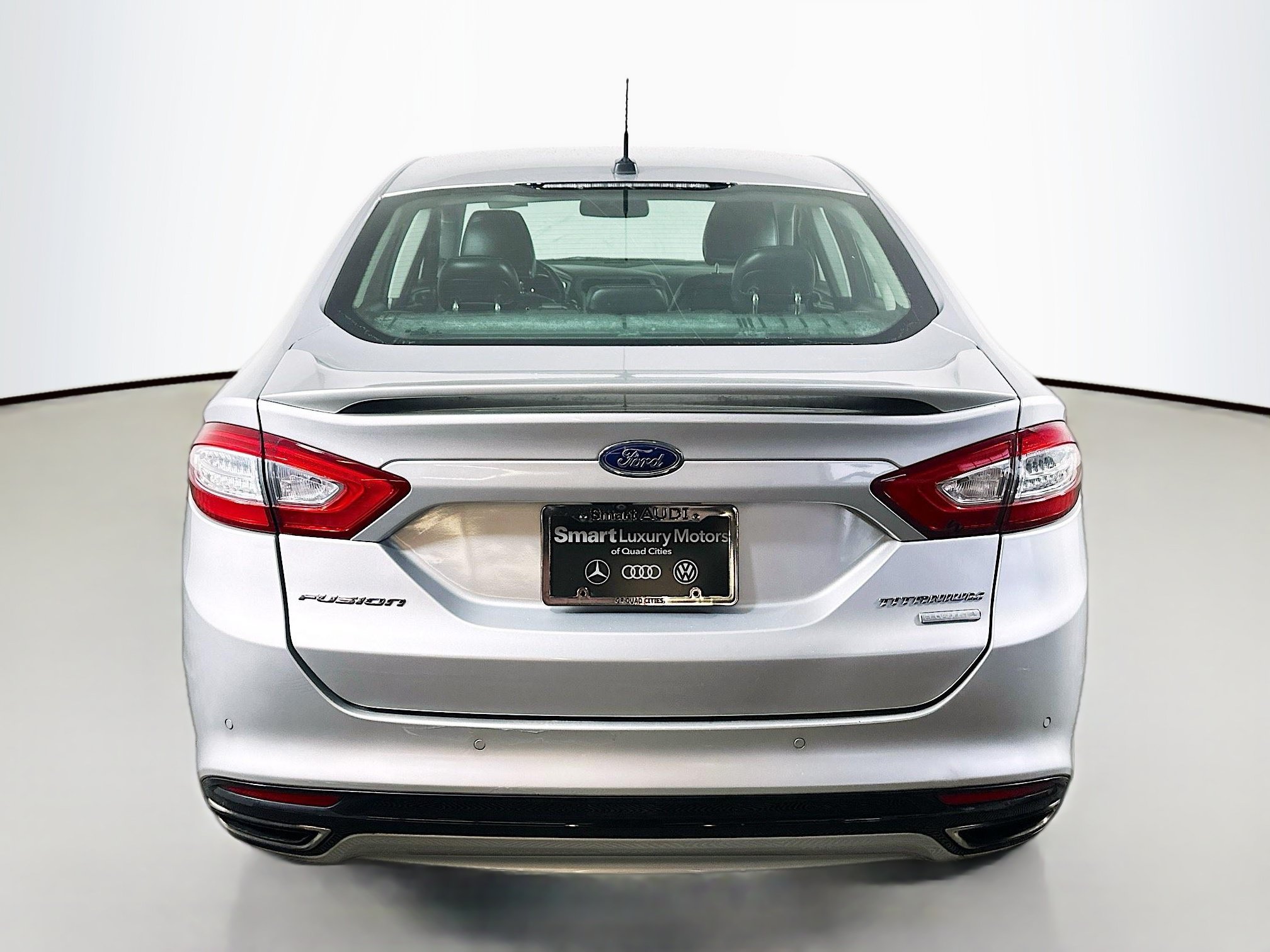 Used 2016 Ford Fusion Titanium FWD image 6