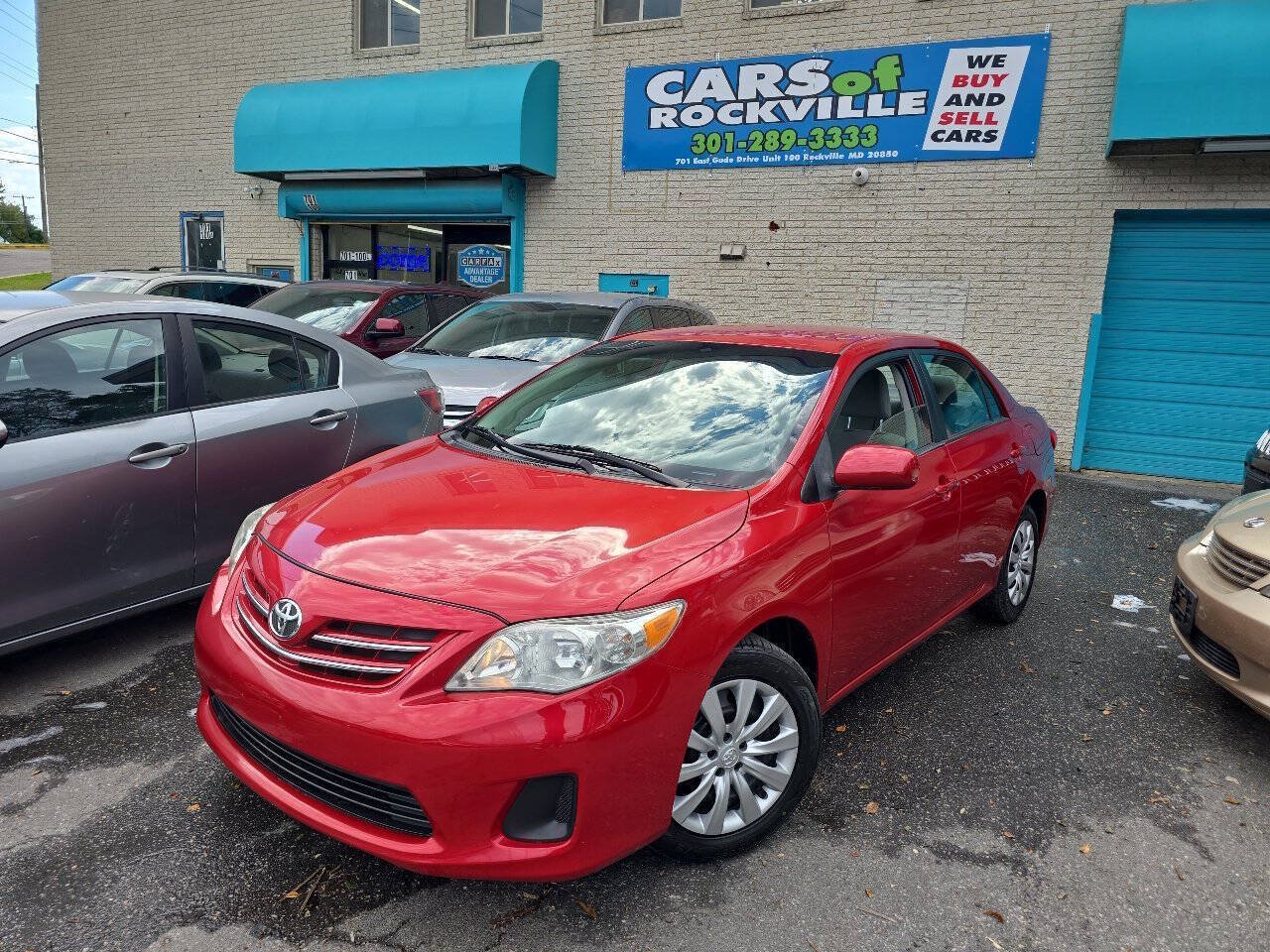 Used 2013 Toyota Corolla LE FWD image 3