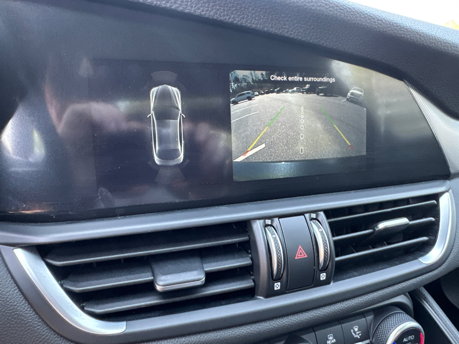 Used 2024 Alfa Romeo Giulia Ti image 31