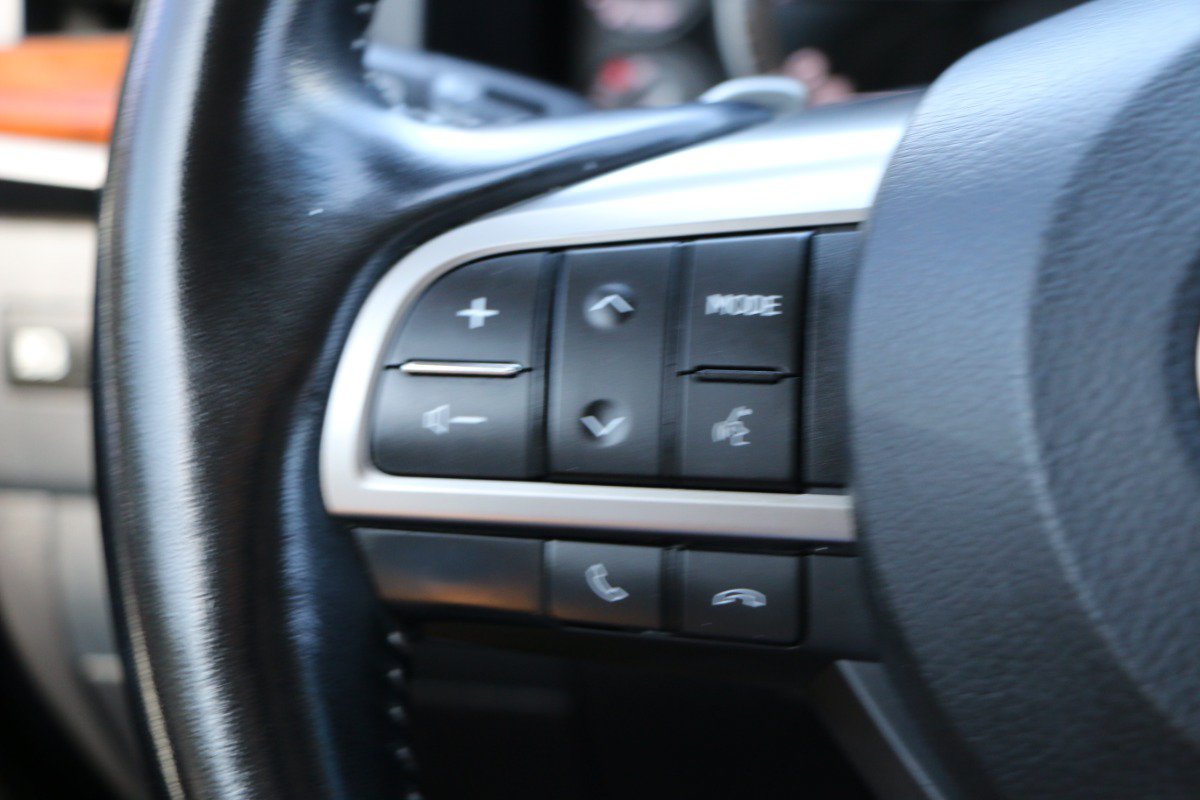 Used 2021 Lexus LX 570 4WD w/ Luxury Package image 20