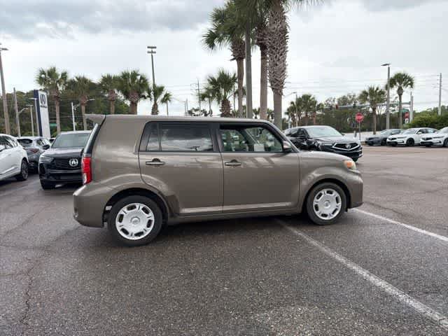 Used 2013 Scion xB FWD image 13
