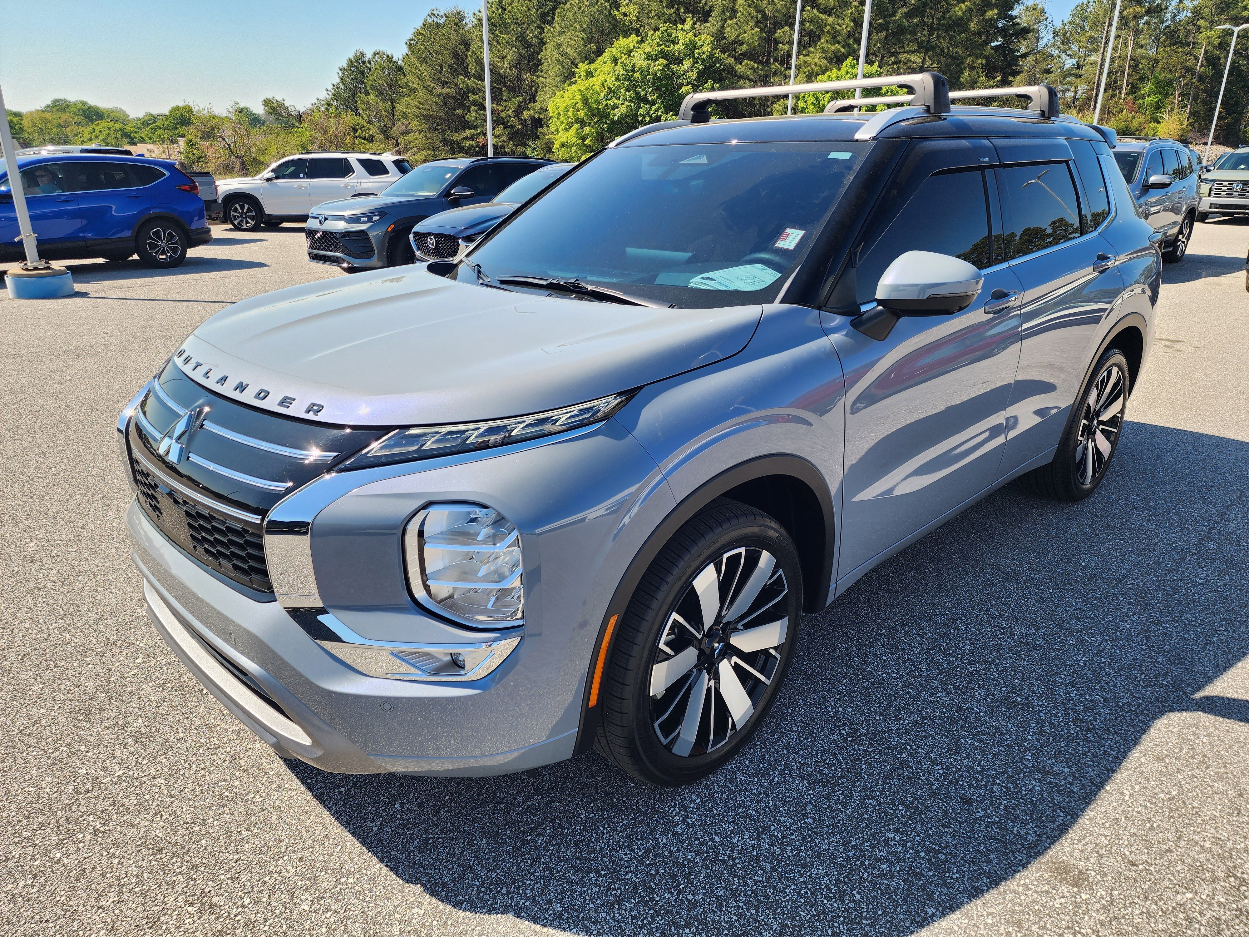 Used 2025 Mitsubishi Outlander SEL image 9