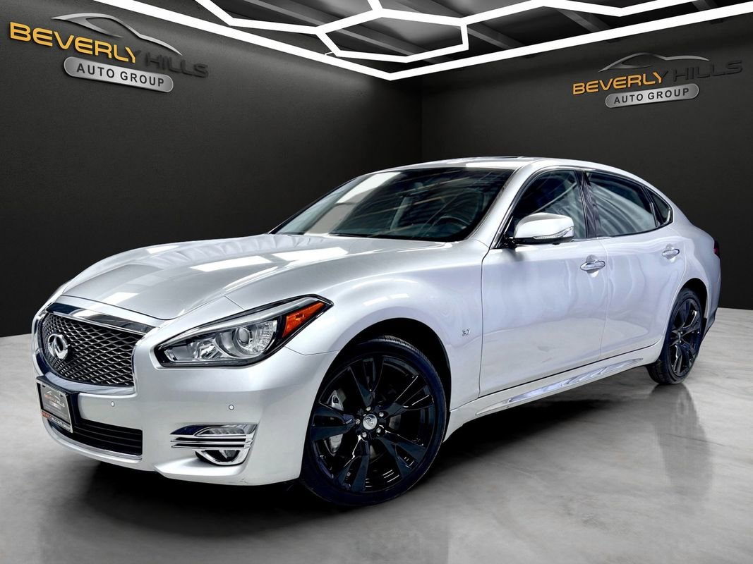 Used 2019 INFINITI Q70 L 3.7 AWD/4WD image 1