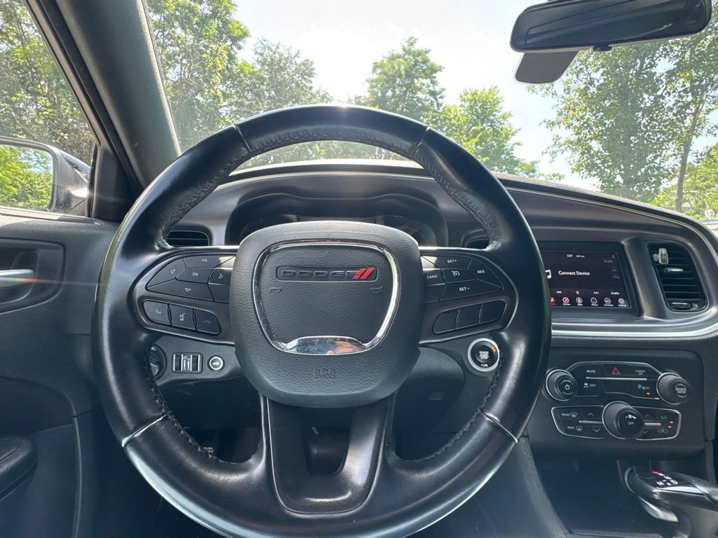 Used 2020 Dodge Charger SXT w/ Blacktop Package RWD image 14